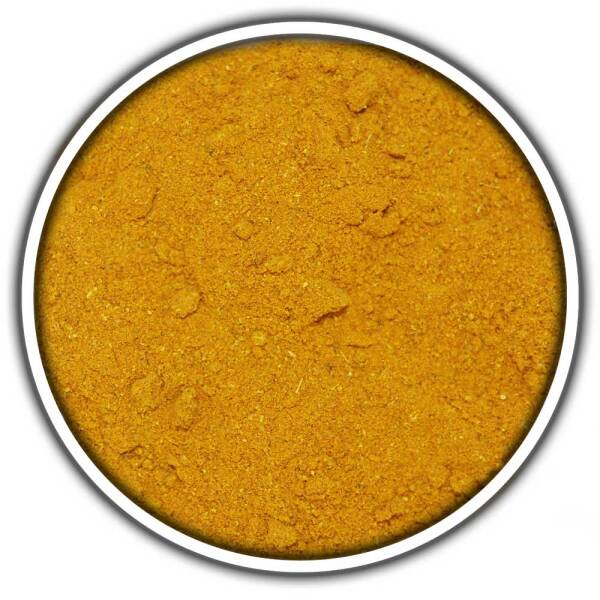 Golden Milk Gewürzmischung in Nahaufnahme mit kräftigem Gelbton
